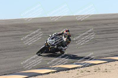 media/Oct-30-2025-Racers Edge (Thu) [[dabbdaf680]]/2-A Group/Session 3 Bowl/